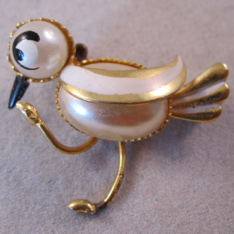 1960s Bird Brooch from Spain Hand Painted il fullxfull 273554103 Vintage Finds of the Week March 5th