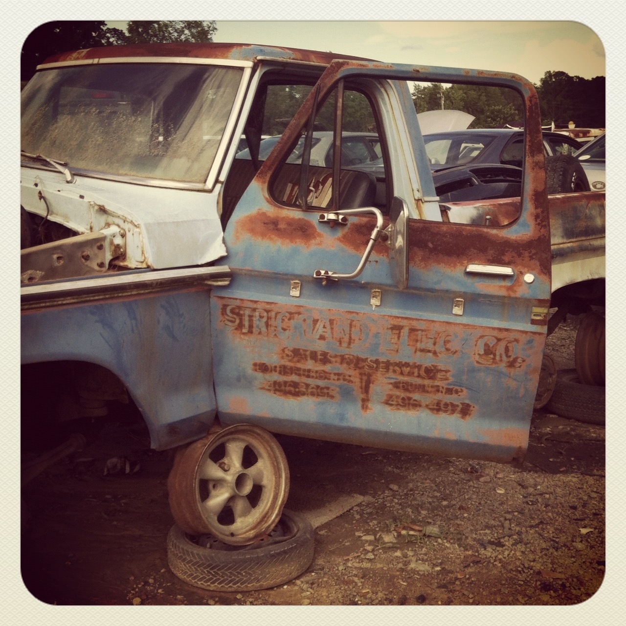 I Heart Instagram & The Junkyard 20120601 120949 I Heart Instagram & The Junkyard