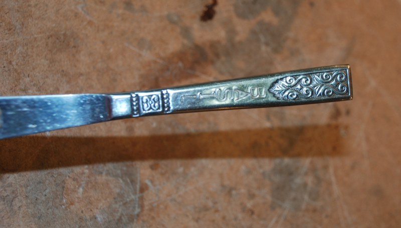 DSC_0150_800x456 dsc 0150 800x4561 DIY Stamped Silverware Garden Markers