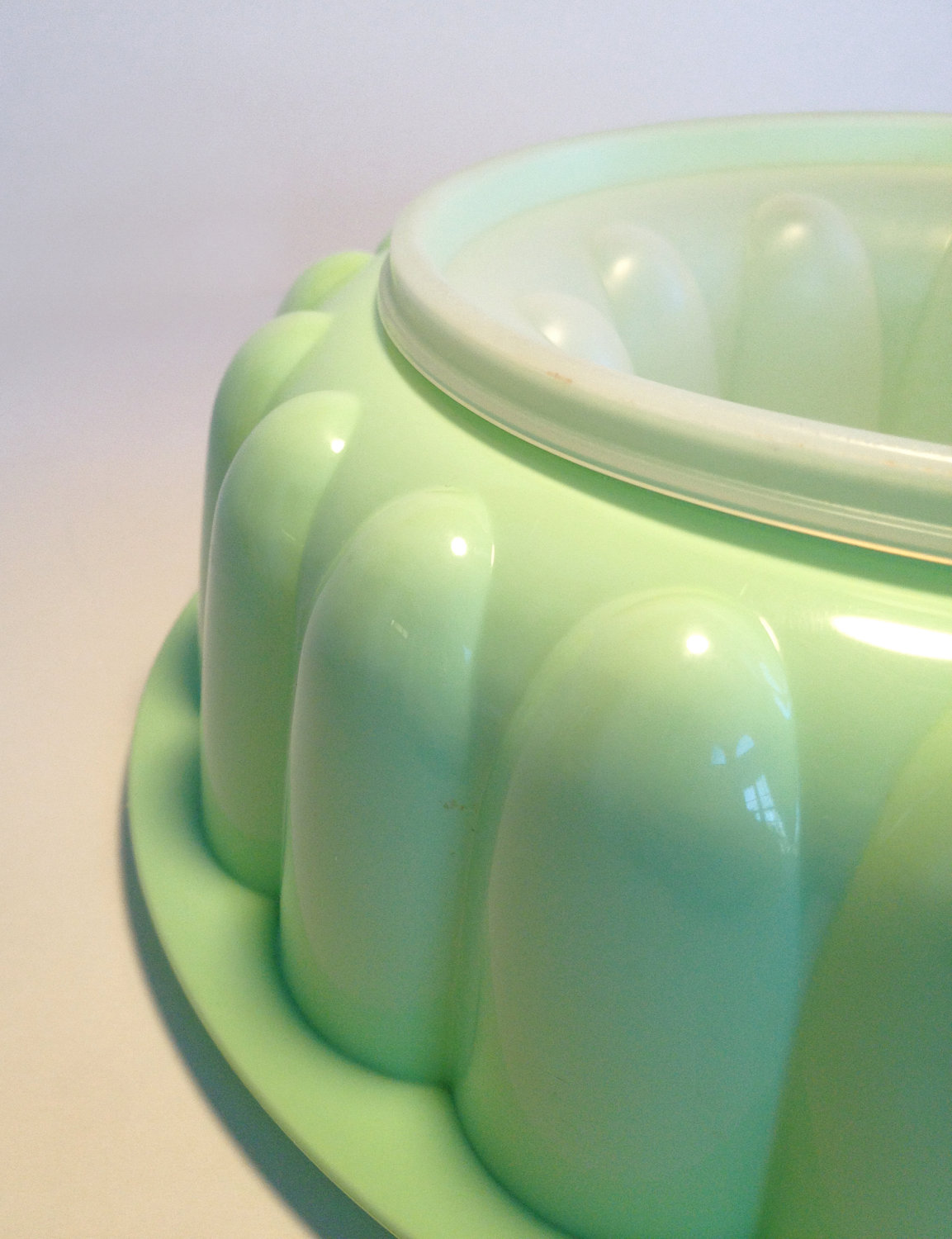 Mint Green Vintage Jello Mold by Tubberware il fullxfull 300063380 Favorite Vintage Finds of the Week June 4th
