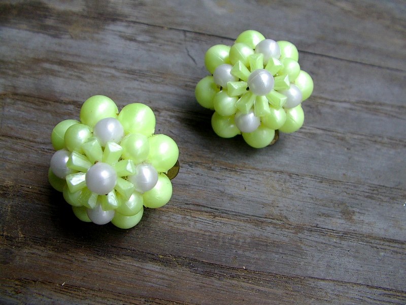 vintage 1950s chartreuse Beaded Clip Earrings il fullxfull 247803578 800x600 Favorite Vintage Finds of the Week October 1st