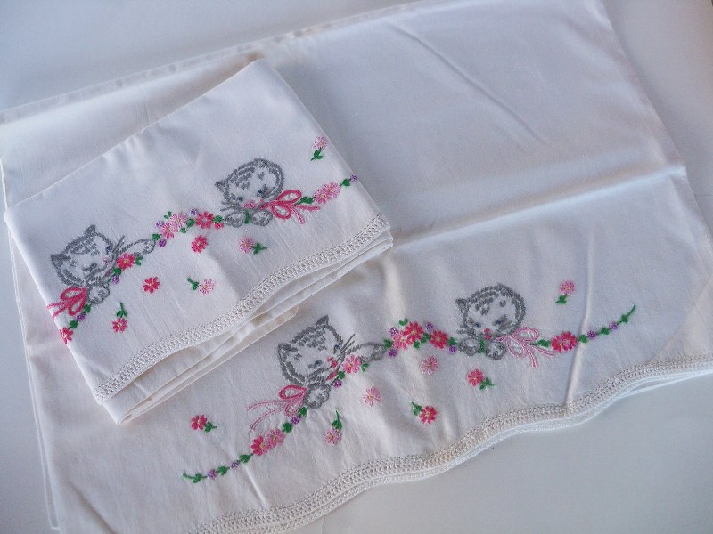 Vintage Pillowcase Set-Embroidered-Gray Baby Kittens il fullxfull 368493488 tu2f 800x600 Favorite Vintage Finds of the Week September 17th