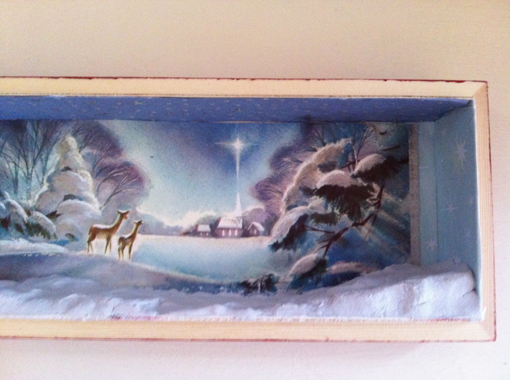 IMG 4805 1600x1195 1024x764 DIY Cute Vintage Christmas Card Boxes