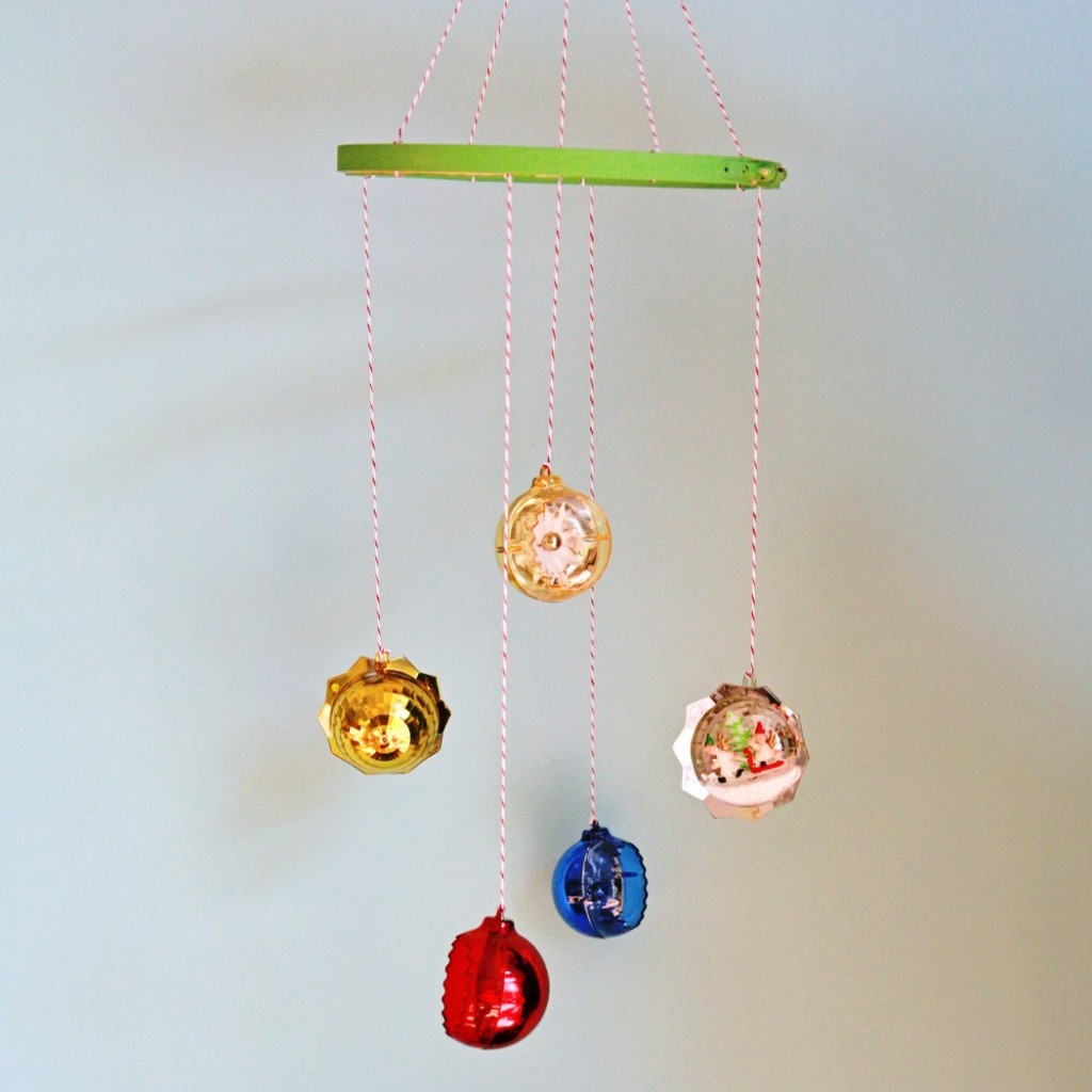 IMG 5629 1050x1050 1024x1024 DIY Vintage Ornament Mobile