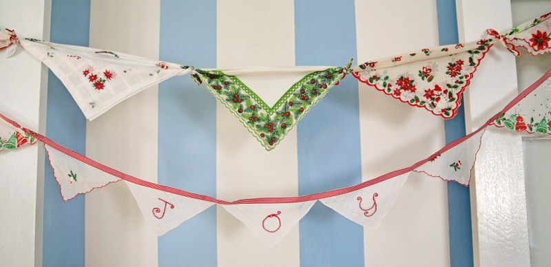 IMG_7473_800x388 IMG 7473 800x388 Christmas Hanky Buntings