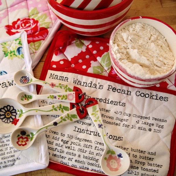 IMG_8608_600x600 IMG 8608 600x600 12 Days of Handmade Gifts DIY Recipe Potholders