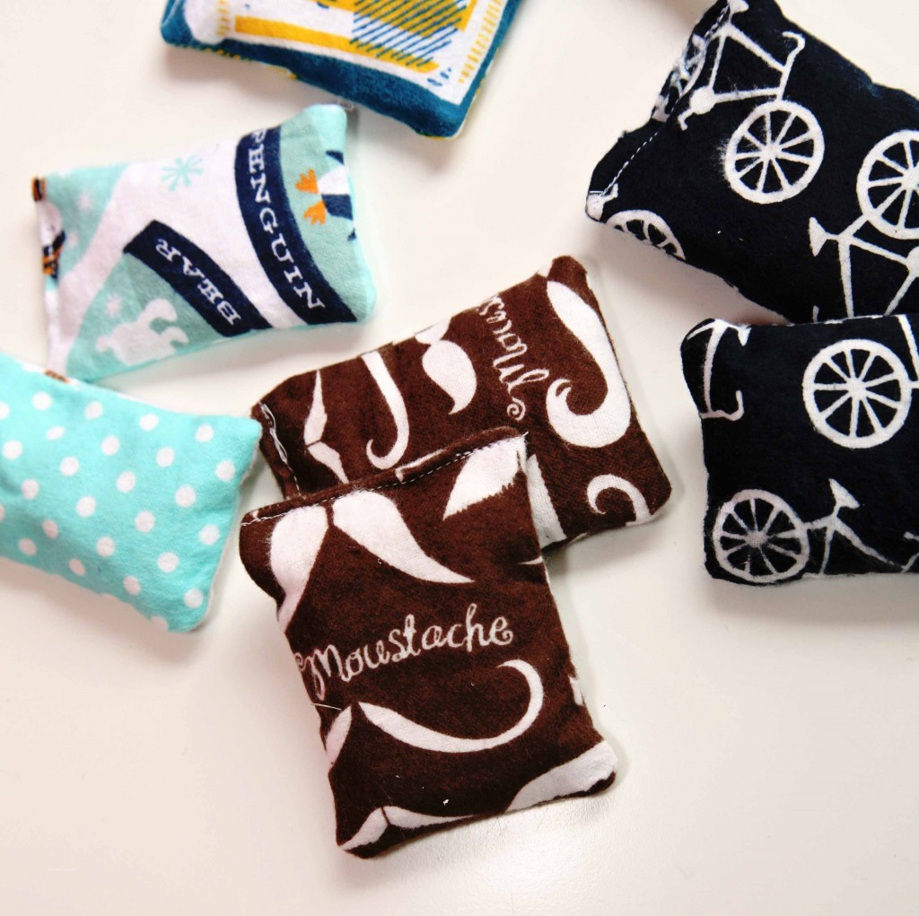 IMG_8795 IMG 8795 1024x1021 12 Days of Handmade DIY Flannel Heating Packs & Hand Warmers