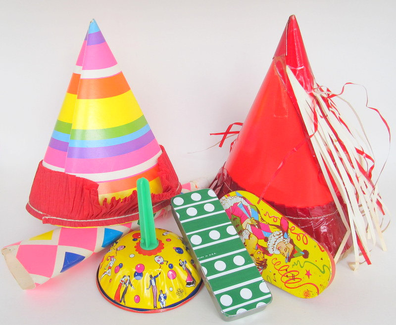 Vintage New Years Decoration Lot 6 Party Items Hats Noisemakers il fullxfull.403764872 99mo Favorite Vintage Finds of the Week December 31st