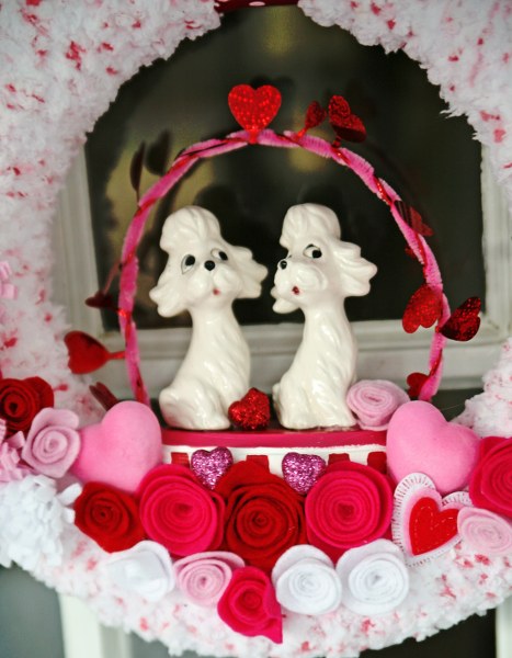 IMG_0476_467x600 IMG 0476 467x600 14 Days of Love Valentines Yarn Wreath