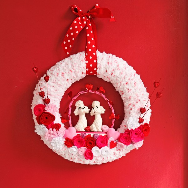 IMG_0497_600x600 IMG 0497 600x600 14 Days of Love Valentines Yarn Wreath