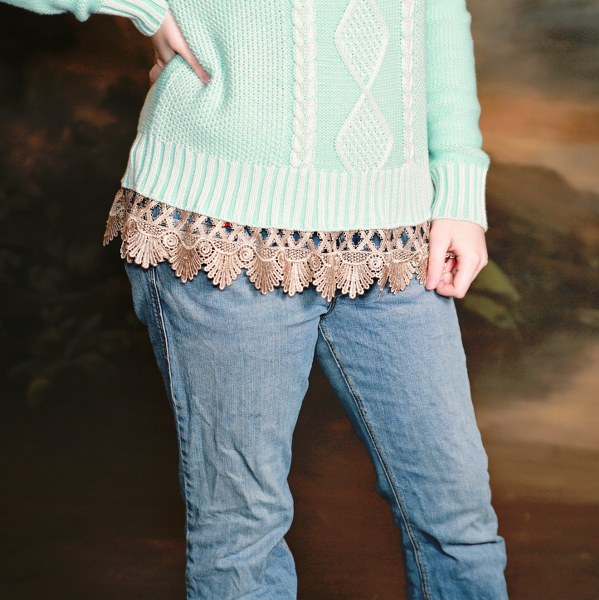 IMG_9930_599x600 IMG 9930 599x600 Five Minute Shabby Sweet Sweater Makeover