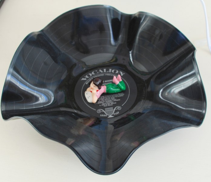 DSC_0079_697x600 DSC 0079 697x600 Upcycled Record Earring Organizer