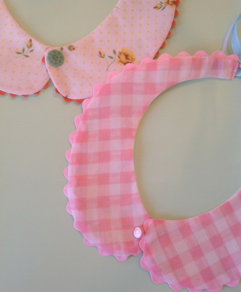 IMG_0864_495x600 IMG 0864 495x600 DIY Spring Peter Pan Collar from Vintage Sheets
