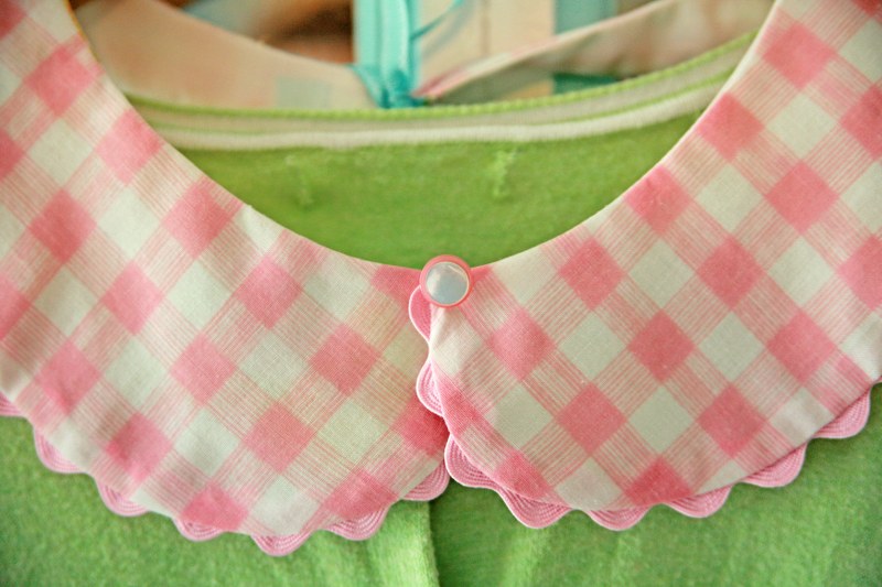 IMG_2247_800x533 IMG 2247 800x533 DIY Spring Peter Pan Collar from Vintage Sheets