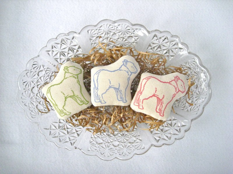 il_fullxfull.436064352_km3w_800x600 il fullxfull.436064352 km3w 800x600 I Heart Etsy Fridays Trotting Jack Press