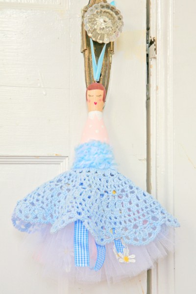 IMG_2437_400x600 IMG 2437 400x600 DIY Sweet Southern Belle Tassels