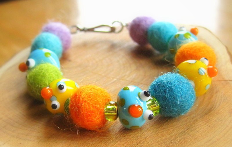 il_fullxfull.431971364_9izy_800x508 il fullxfull.431971364 9izy 800x508 I Heart Etsy Fridays Chicken Love
