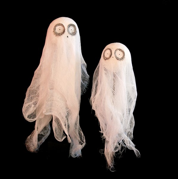 13 Days of Halloween- DIY Cute and Spooky Ghosts - My So Called Crafty Life